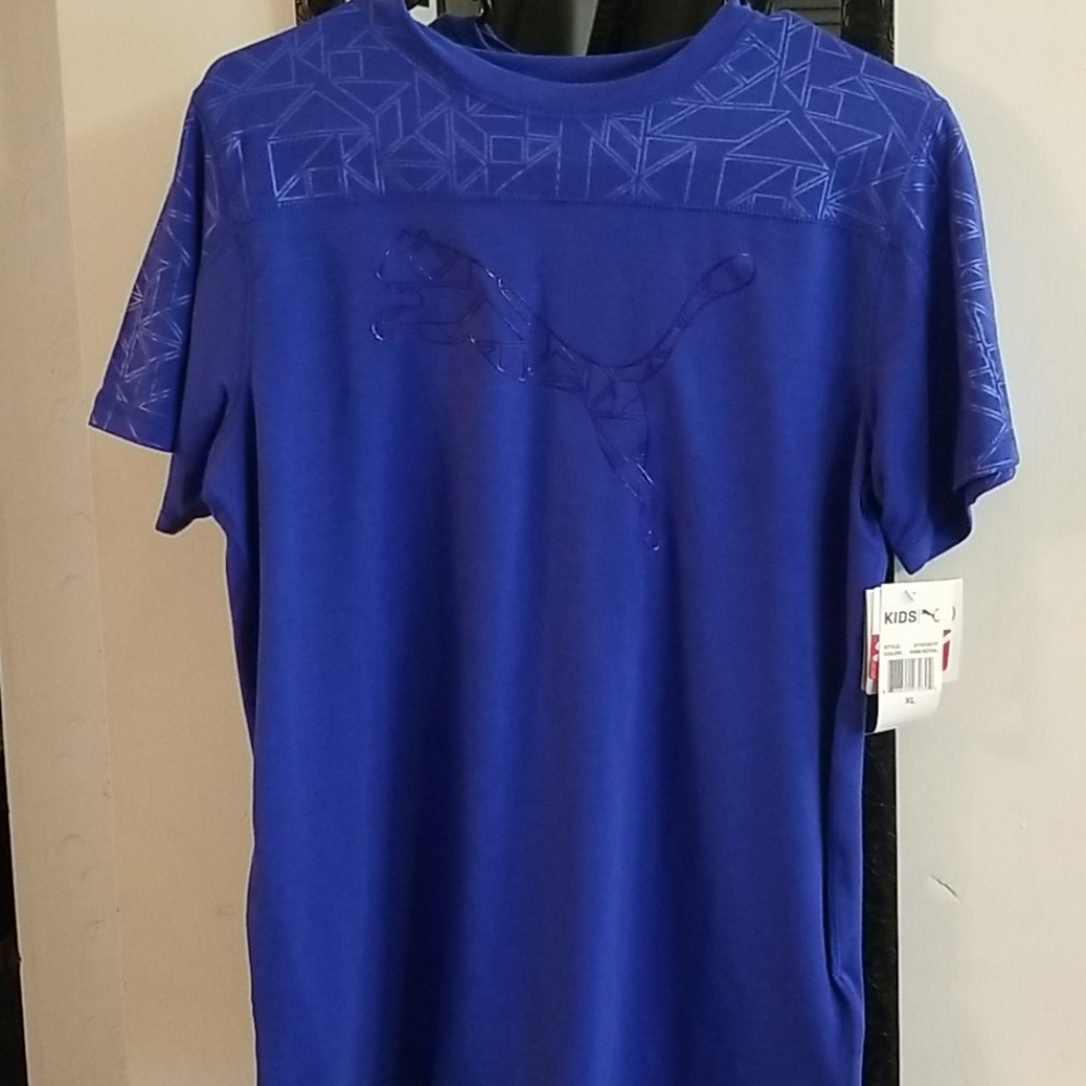 Puma tshirt.  XL youth brand new